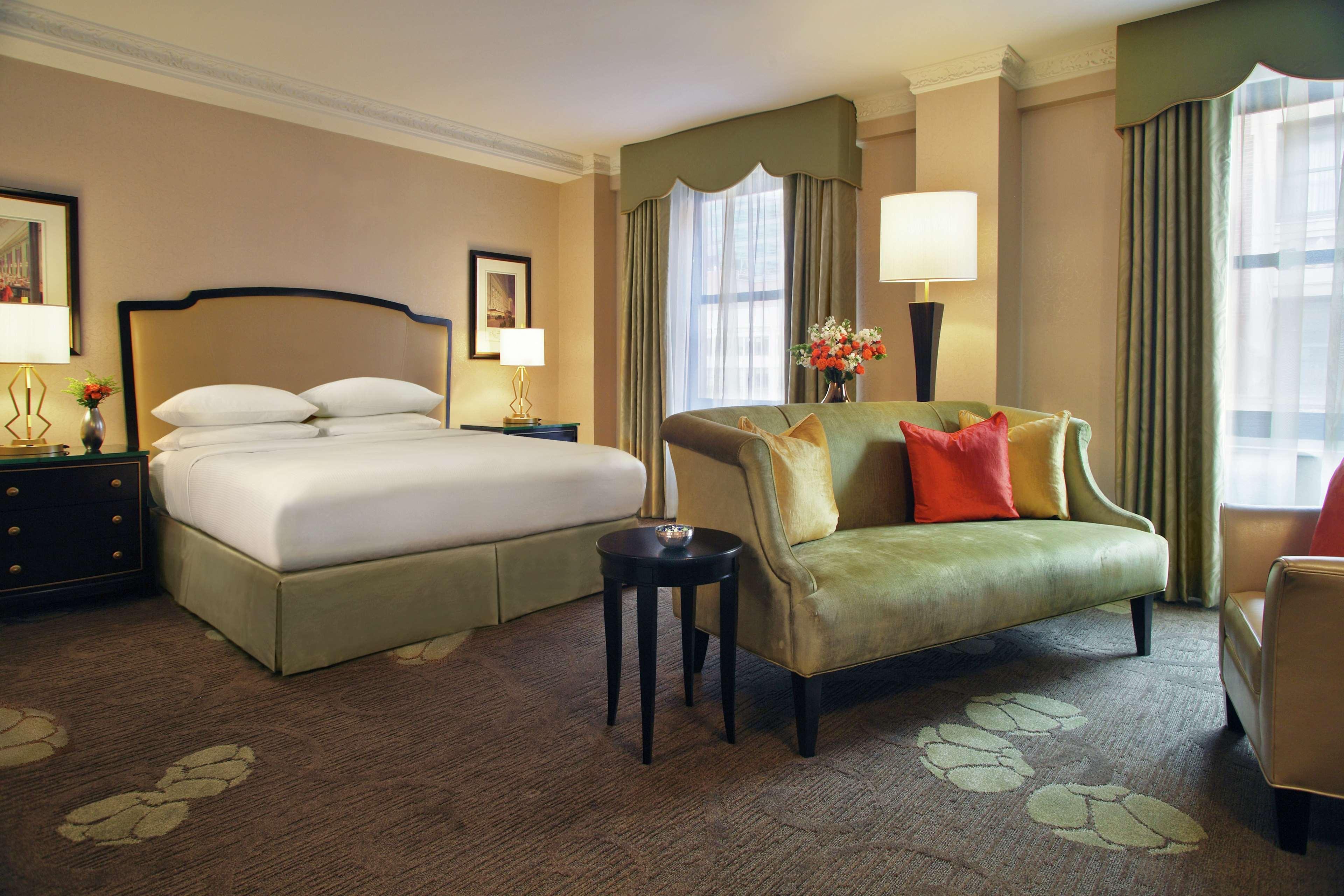 The Palmer House Hilton Чикаго Екстериор снимка