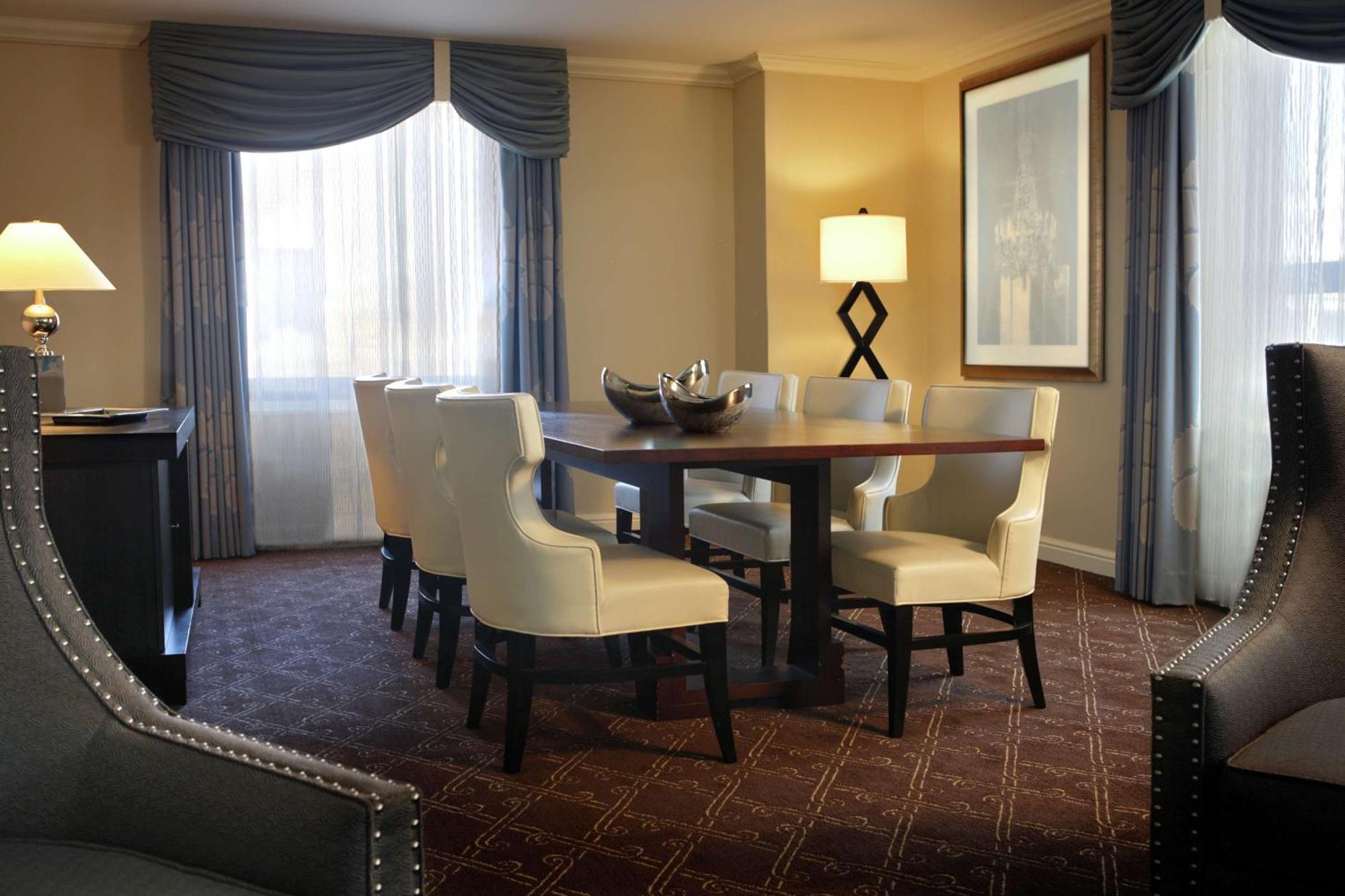 The Palmer House Hilton Чикаго Екстериор снимка