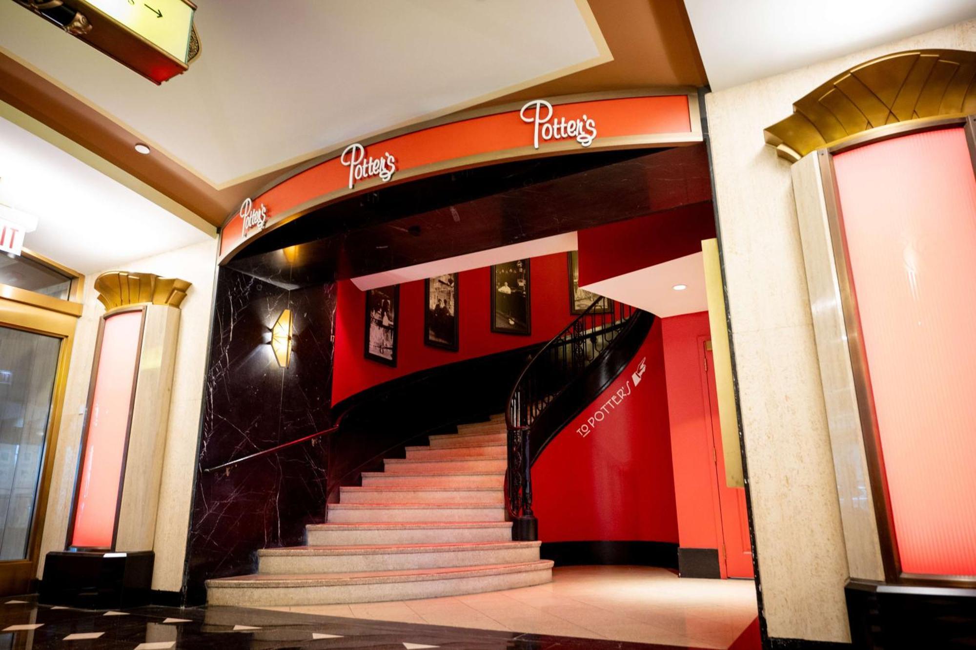 The Palmer House Hilton Чикаго Екстериор снимка